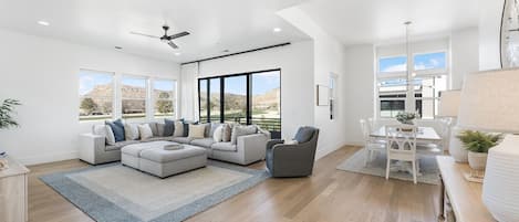 Condo, 3 Bedrooms | Living area | Smart TV, streaming services