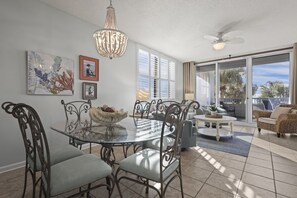 Dining - The Beach Club Bristol 201 3 Bedroom Condo (Gulf Shores)