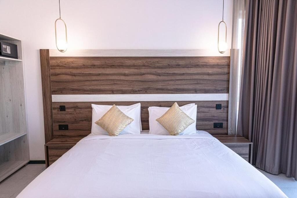 Photo - CA Sand Dune Hotel