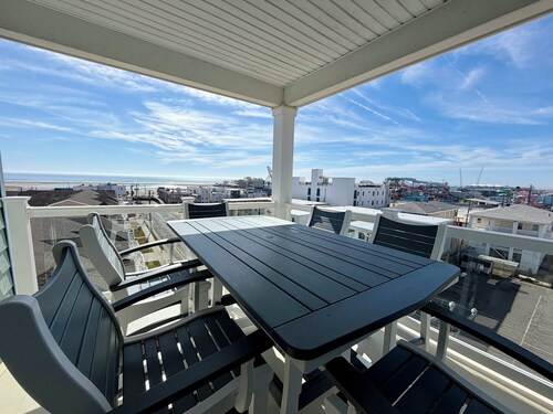 Southview Condominiums unit 404 Wildwoods Newest Building with a private pool