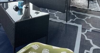 Room for rent 1-bedroom in newly built home in beautiful San Antonio.