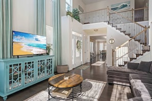 TV, offices - Ocean View Beach Club - Bennetts (Ocean View)