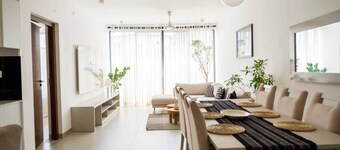 Charming 4-bedroom villa with AC and WiFi with Stunning Rooftop Sea View