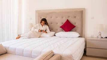 4 bedrooms, WiFi, bed sheets
