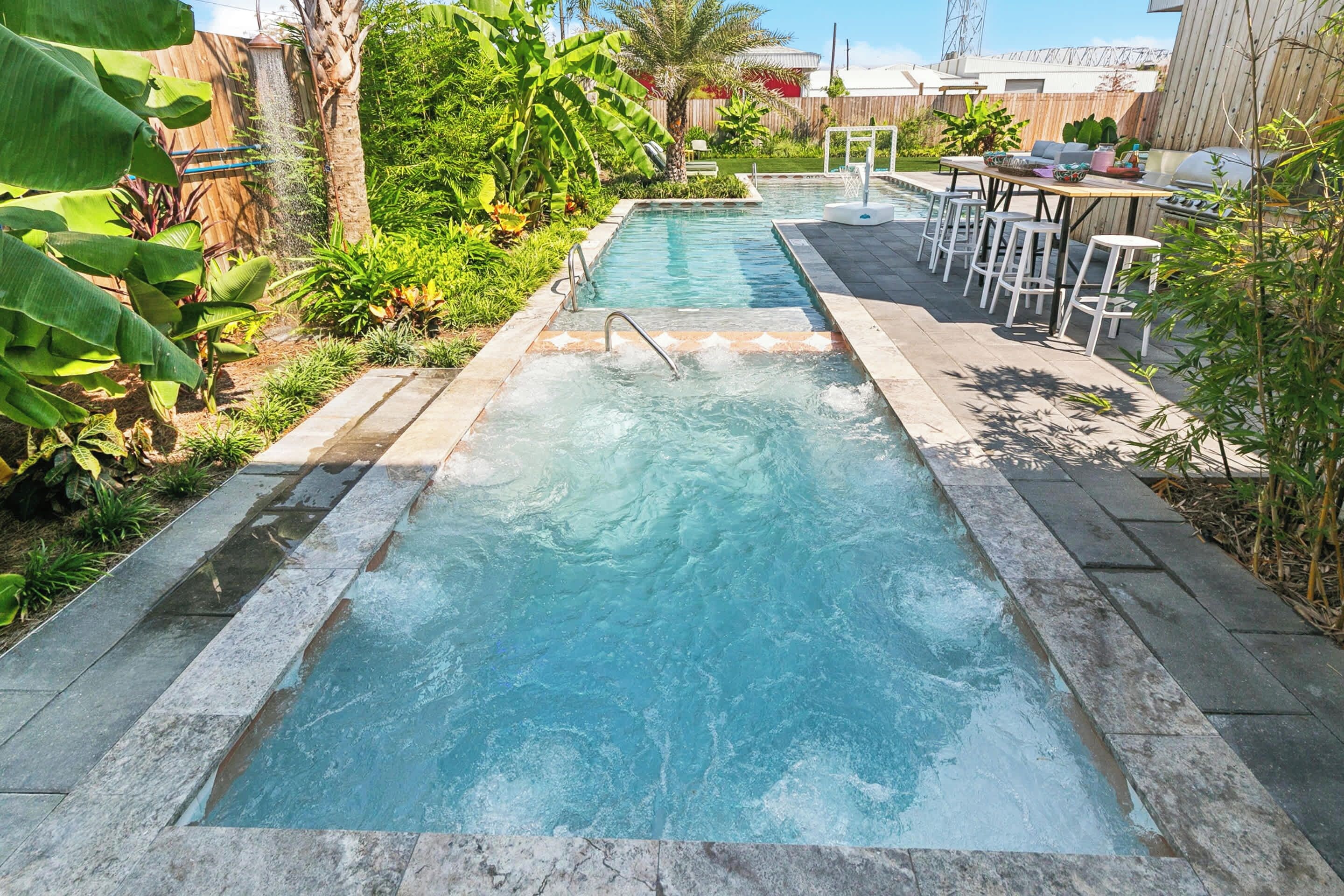 The hot tub, looking down the pool.