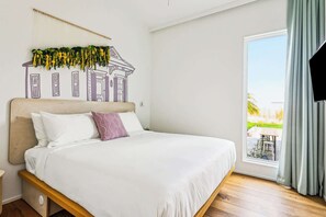 12 bedrooms, desk, iron/ironing board, travel cot - The Herald | Private Suite Hotel - Pool, Spa (New Orleans)