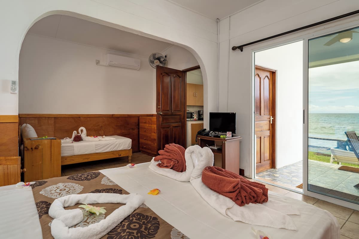 Family Apartment, Sea View | In-room safe, free WiFi