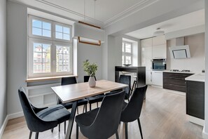 Family Apartment, City View | 2 bedrooms, hypo-allergenic bedding, individually decorated - Old Town Mariacka by Downtown Apartments (Gdansk)