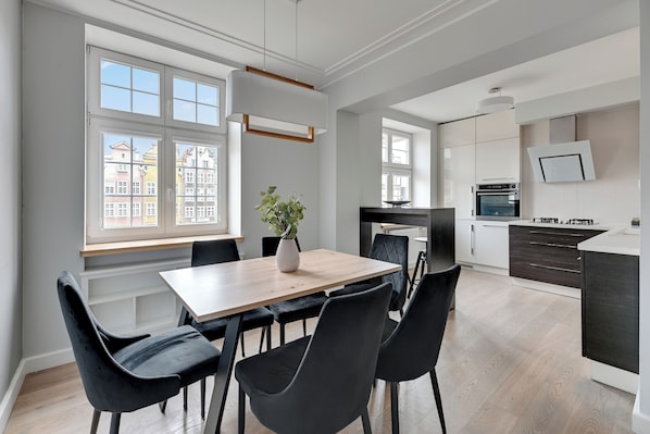 2 bedrooms, hypo-allergenic bedding, individually decorated - Old Town Mariacka by Downtown Apartments (Gdansk)