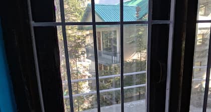 Himalayan Hostel