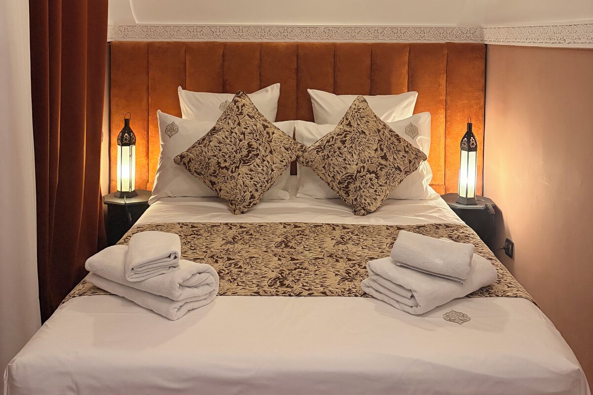 Comfort Double Room | In-room safe, blackout drapes, iron/ironing board (on request)