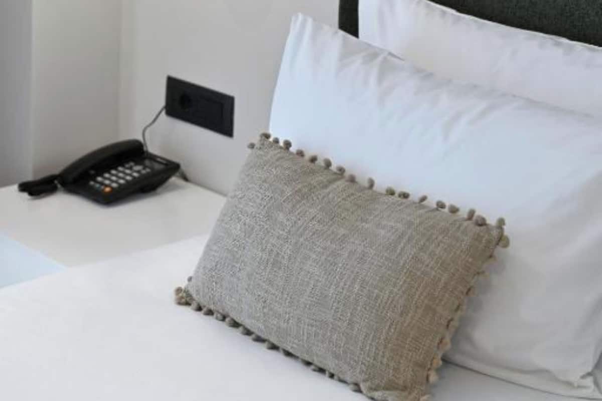 In-room safe, desk, blackout drapes, soundproofing