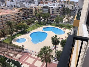 Pool - OHLALIFE !ACHACAY 8 (Los Cristianos)