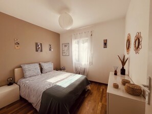 3 Schlafzimmer, Bügeleisen/Bügelbrett, Reisekinderbett, kostenloses WLAN