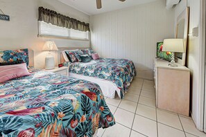 1 dormitorio, escritorio, tabla de planchar con plancha y wifi gratis