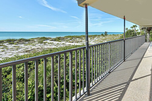 Directly on the Gulf - Unit 11 - 3 Bedroom - Second Floor - Sleeps up to 6