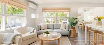 The Greenport Beach Cottage: 3 Min Walk to Beach, 1 mile to Town