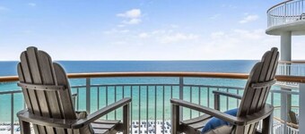 Navarre Beach Colony Gulf Front Luxury Penthouse / West 18B w/chair service