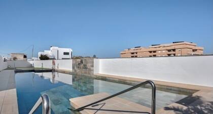 Nerea Rota free parking by Staycare