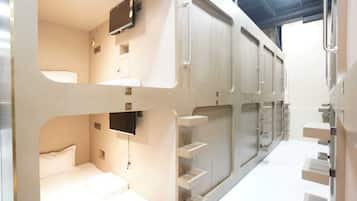 Basic Cabin | 20 bedrooms, free WiFi