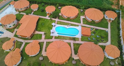 Eklôfè Bungalows Hôtel