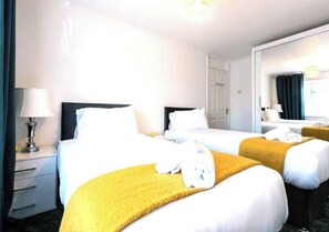 3 habitaciones, wifi gratis y ropa de cama