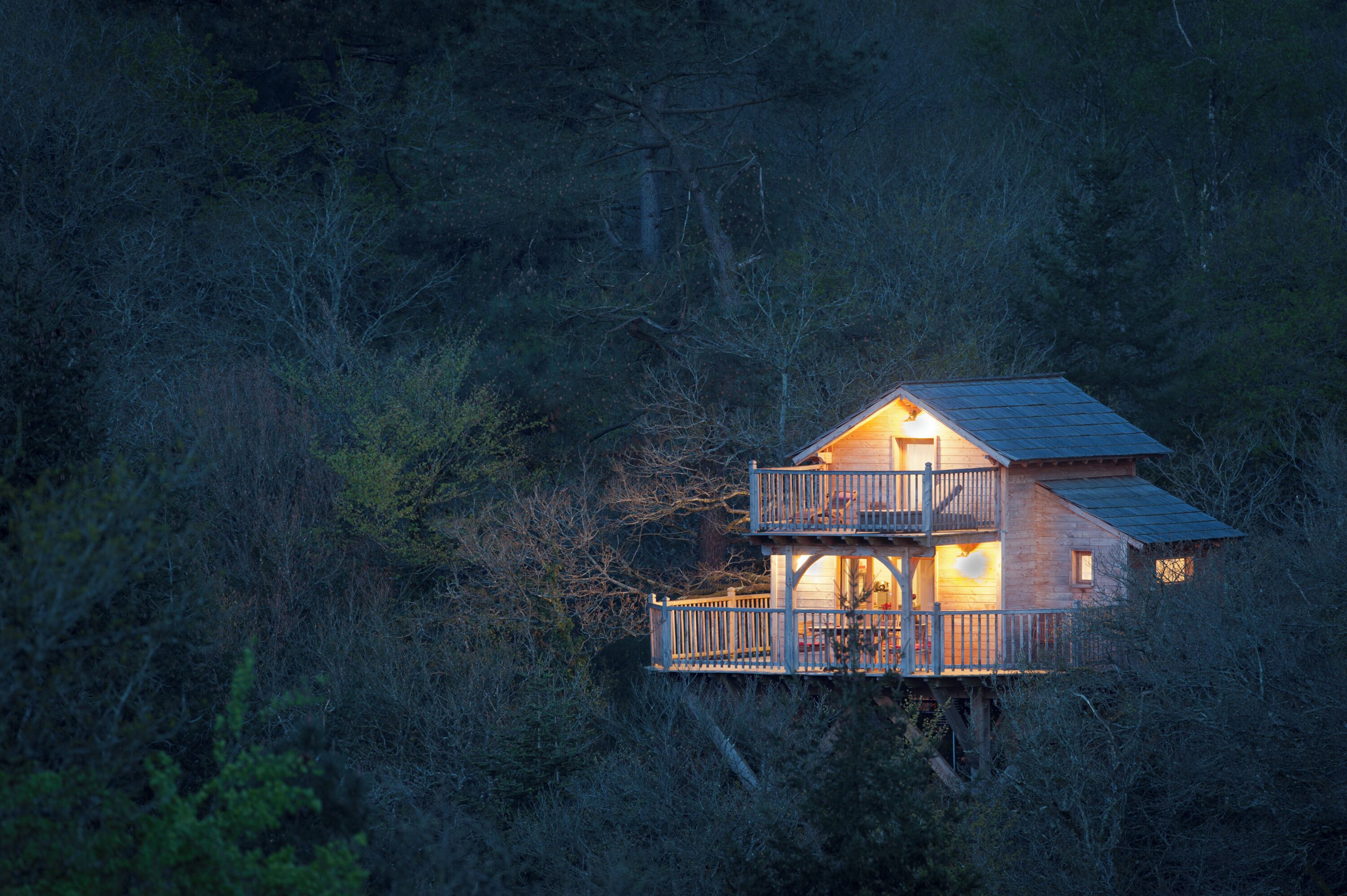 Front of property - evening/night