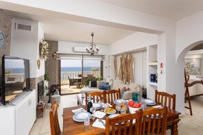 Villa | 7 bedrooms - Villa Beach Heaven in Pomos (Pomos)