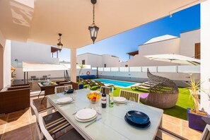 4 عدّة غرف نوم