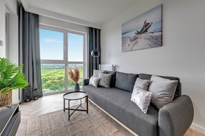 Deluxe Apartment | Hypo-allergenic bedding, individually decorated, individually furnished - Seaside Gdańsk Letnica by Downtown Apartments (Gdansk)
