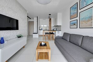 Classic Apartment, City View | Hypo-allergenic bedding, individually decorated, individually furnished - Seaside Gdańsk Letnica by Downtown Apartments (Gdansk)