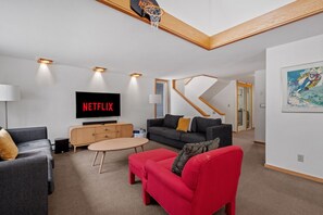 TV connectée, cheminée