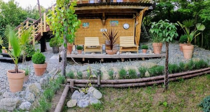 479 Tiny House, Domeniul von Agodt with beautiful mountain view