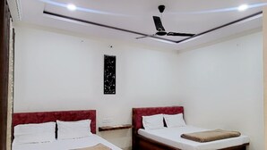 Family Room - Hotel Maa Aarti Palace ujjain (Ujjain)