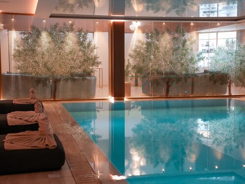 Aqua House Valentino