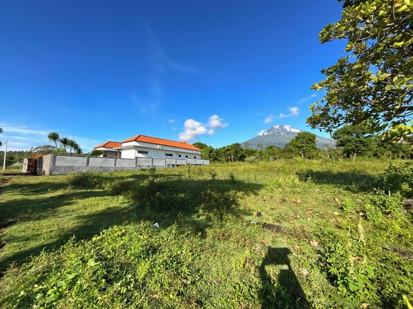 Villa | Property grounds