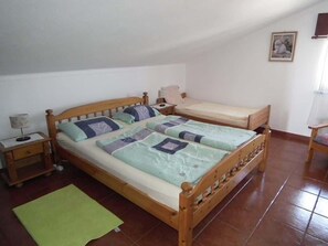 2 chambres, draps fournis