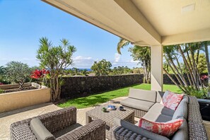 Terrace/patio - Papala Place at Kahakai Estates by Gather: Luxe Poolside Oasis (Kailua Kona)