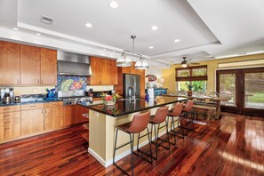 Fridge, microwave, oven, stovetop - Papala Place at Kahakai Estates by Gather: Luxe Poolside Oasis (Kailua Kona)