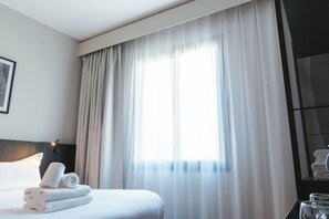 1 chambre, bureau, Wi-Fi, draps fournis