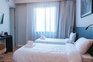 1 bedroom, desk, WiFi, bed sheets - Luxurious Studio in Mendoza (Mendoza)