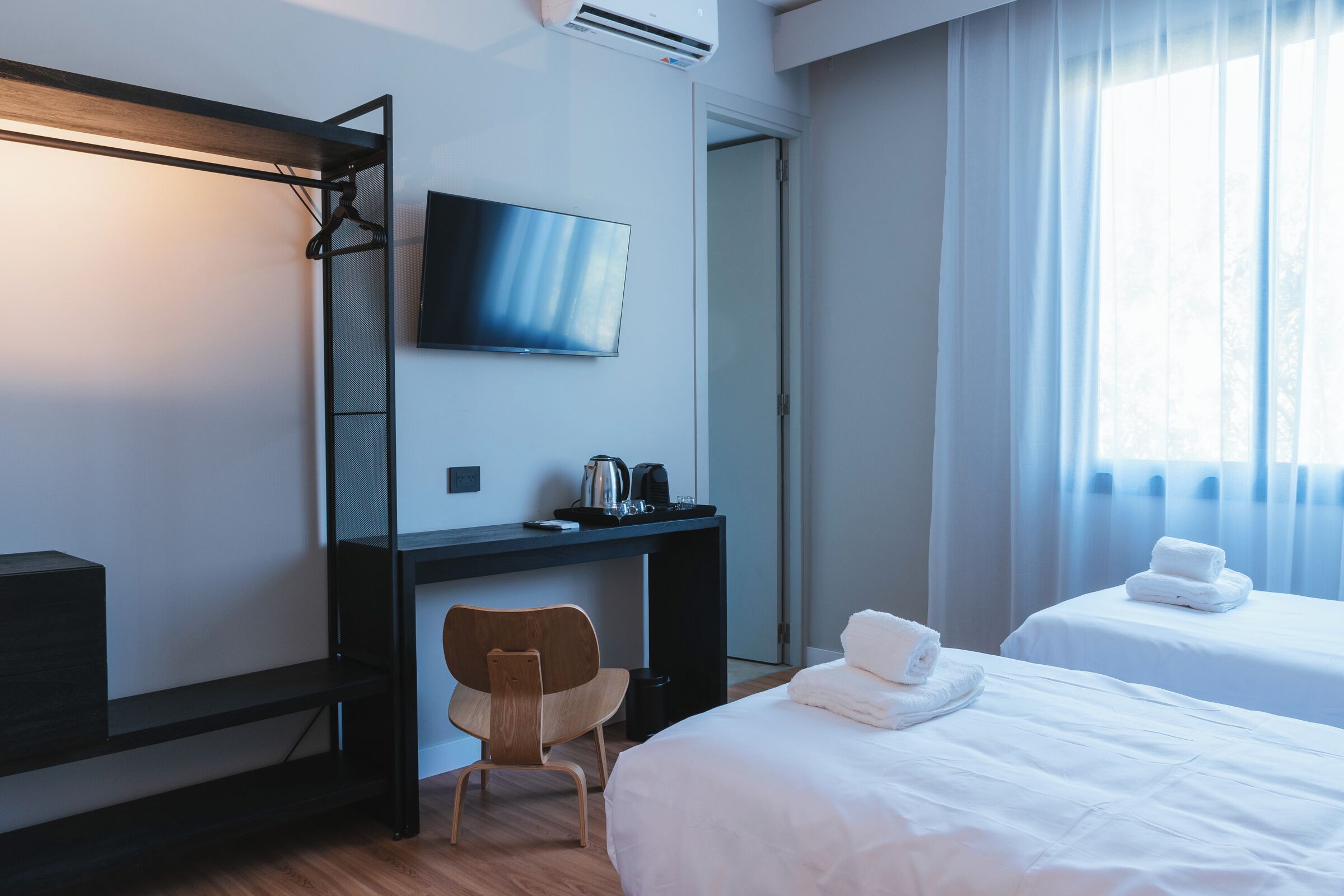 1 chambre, bureau, Wi-Fi, draps fournis