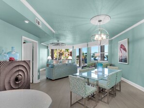 Interior - Pool and Beach View from 3 Balconies (Miramar Beach)