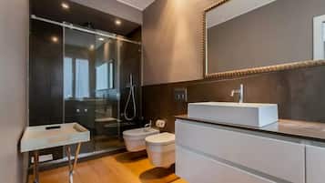 Hair dryer, towels