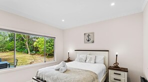 3 bedrooms, iron/ironing board, travel crib, WiFi