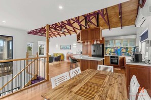 Interior - Amazing Location with Ocean View (Cowes)