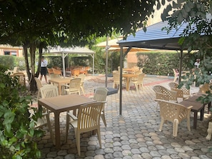 Exterior - Super Paradise Hotel (Kampala)