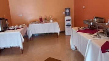 Desayuno buffet incluido todos los días