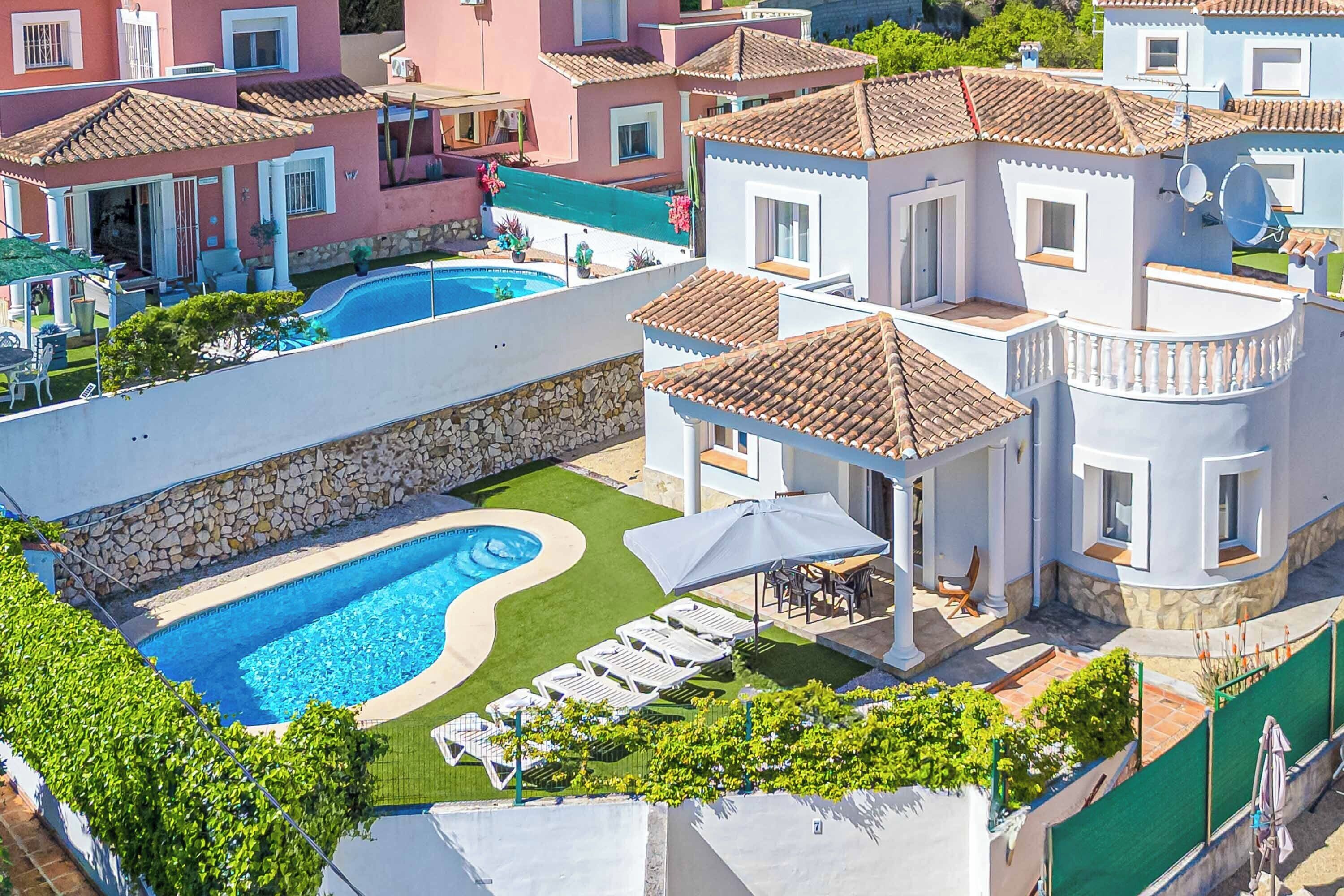 Villa (3 Bedrooms) | Exterior