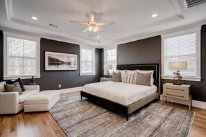 5 habitaciones, escritorio, tabla de planchar con plancha y wifi gratis